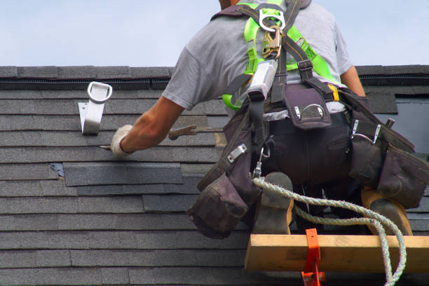 Best Flat Roofing  in Presque Isle, ME